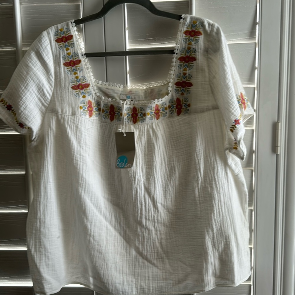 NWT Boden off white embroidered top